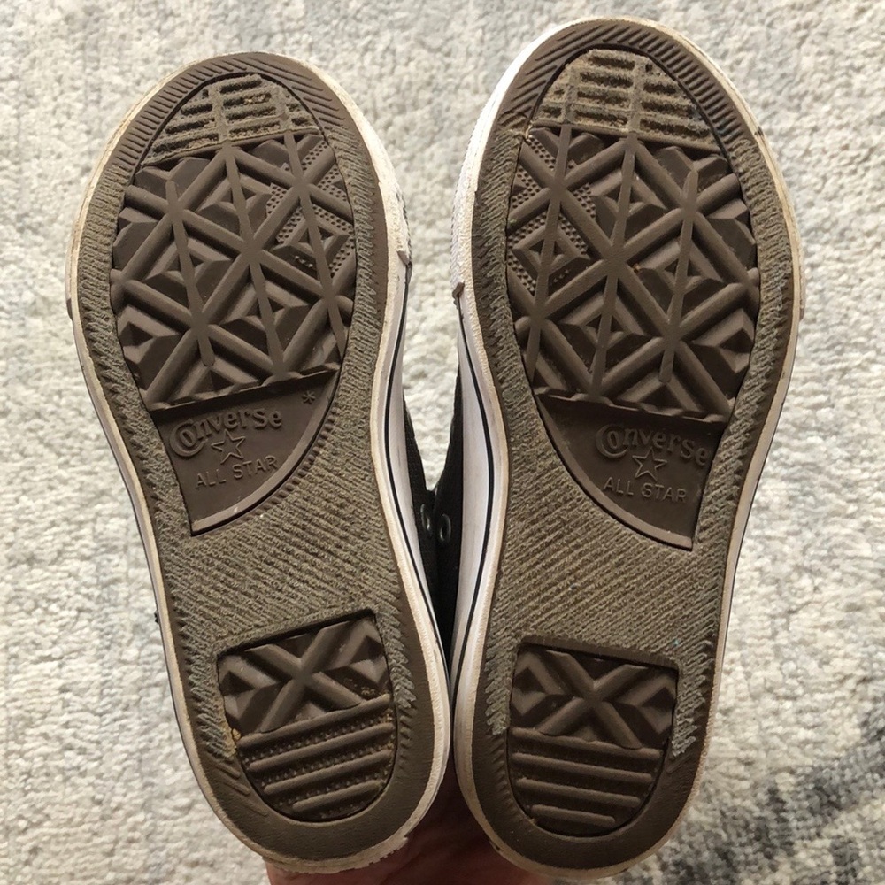 Boys Converse - Picture 3 of 7